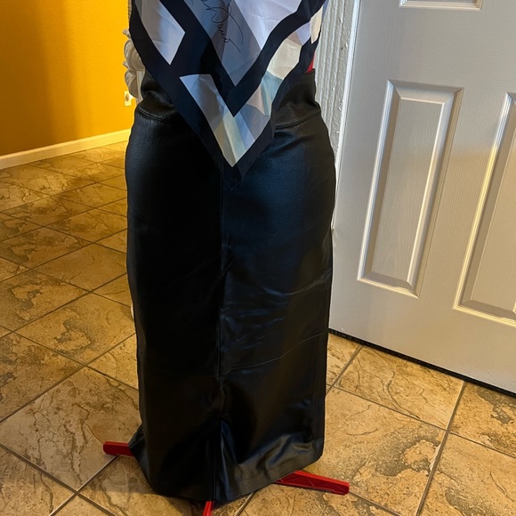 Chadwick’s full length Black Leather Skirt - Picture 3 of 6